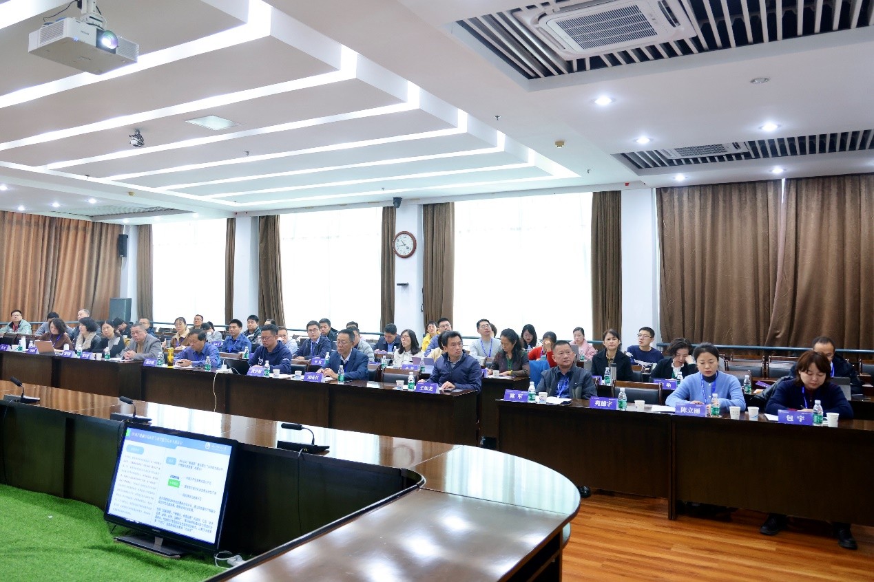 培训现场.jpg 培训现场.jpg