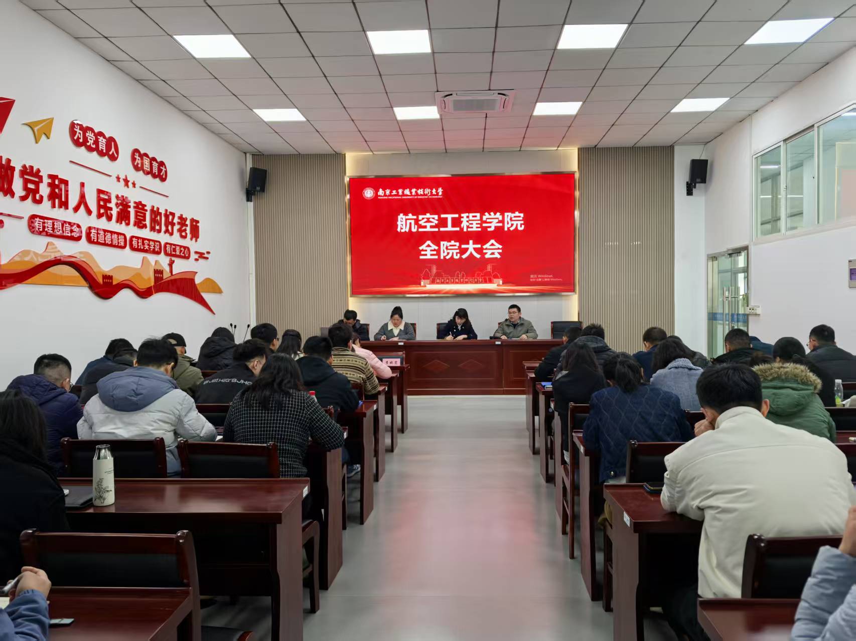 4adf76e5618a1496f9fca2049fe3265.jpg 4adf76e5618a1496f9fca2049fe3265.jpg